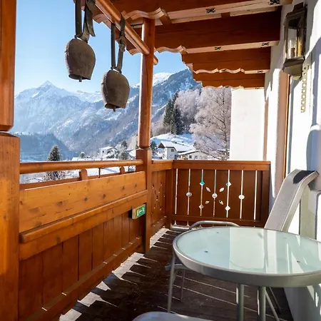 아파트 By We Rent