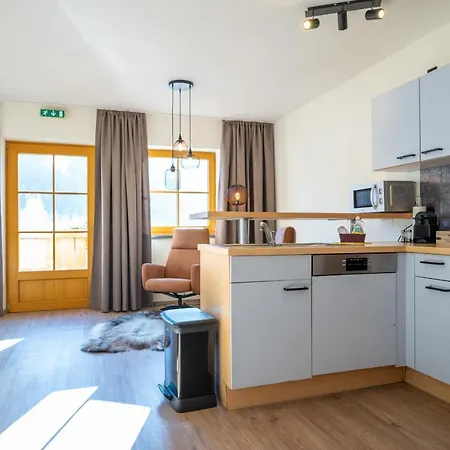 By We Rent 아파트 카프룬