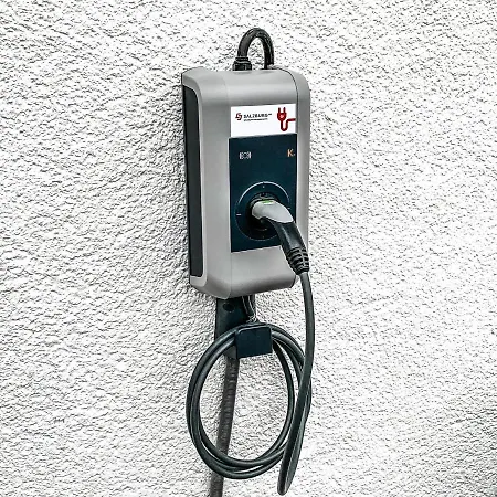 아파트 By We Rent 카프룬